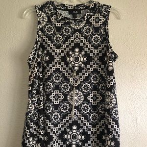 Aztec soft flowing tank top with built in jewelry